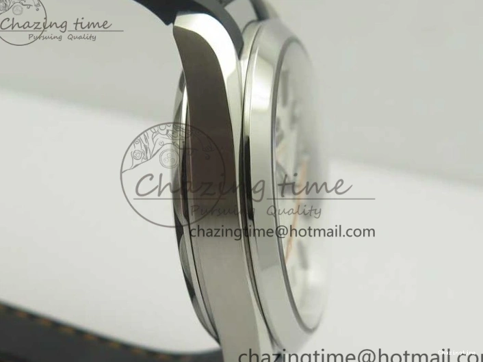 0411 SmoothTexture Aqua Terra 150M Master Chronometers VSF 1:1 Best Edition White Dial Orange Hand on Black Rubber Strap A8900 Super Clone 8011